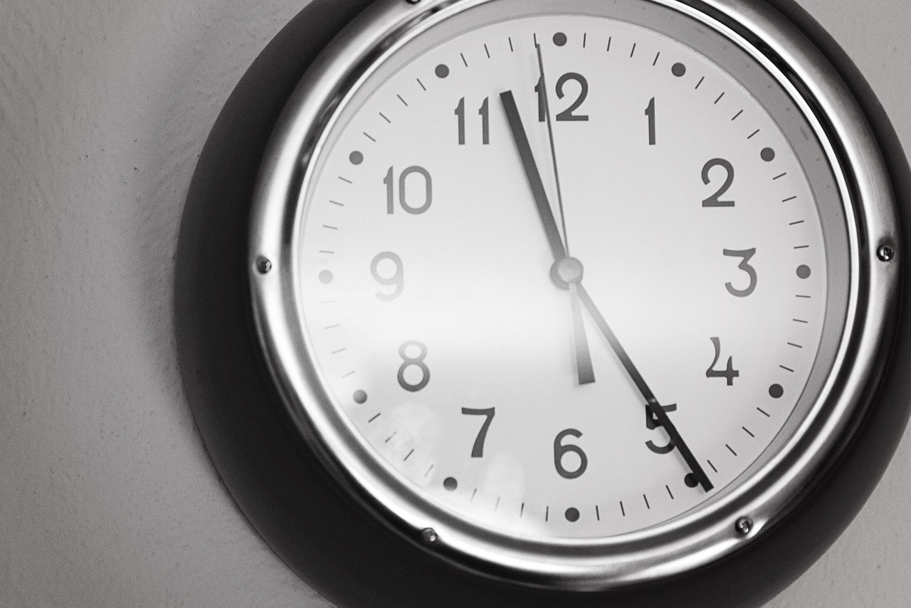 Cron Jobs in the Cloud: Scheduling Without a Dedicated Server